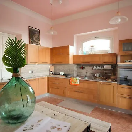 *1800 Simone Beach View *