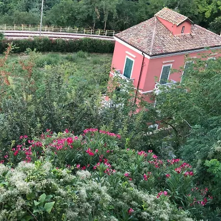 Villa *1800 Simone Beach View