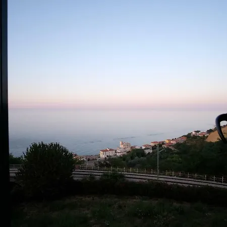 *1800 Simone Beach View Villa San Vito Chietino