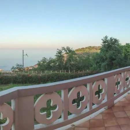 *1800 Simone Beach View Villa
